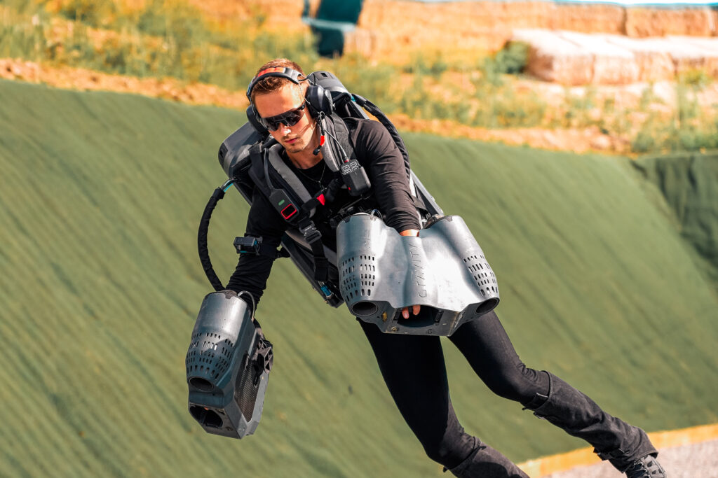 Trusted by the Thunderbirds, Red Devils, and NATO: How Louis Skupien Earned Aviation’s Respect