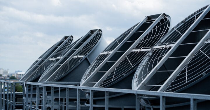 Signs Your Commercial Chiller Needs Repair