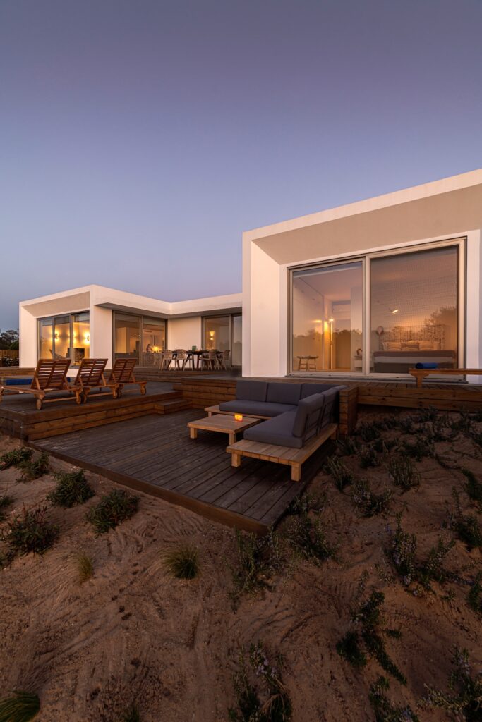 5 Proven Ways to Shield Your Windows from Harsh Desert Dust